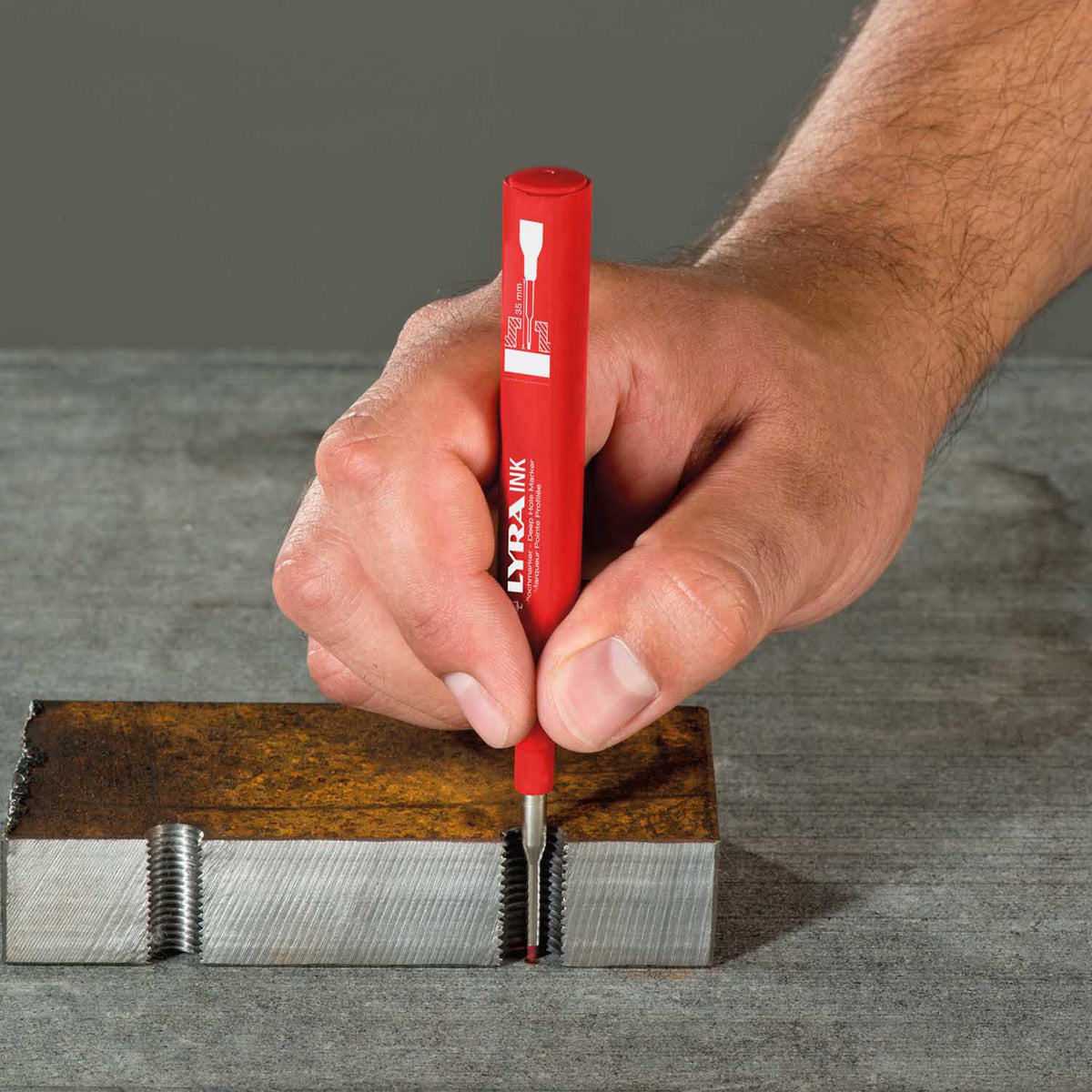 Marcatore di marca marcatore profondo prodotti Lyra rosso