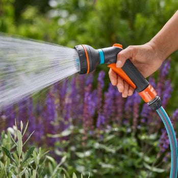 Set iniziale multispray Gardena Classic incl. pistola a spruzzo Water Stop (18373-20 | spruzzatore | Water Stop | rubinetto | collegamento tubo)