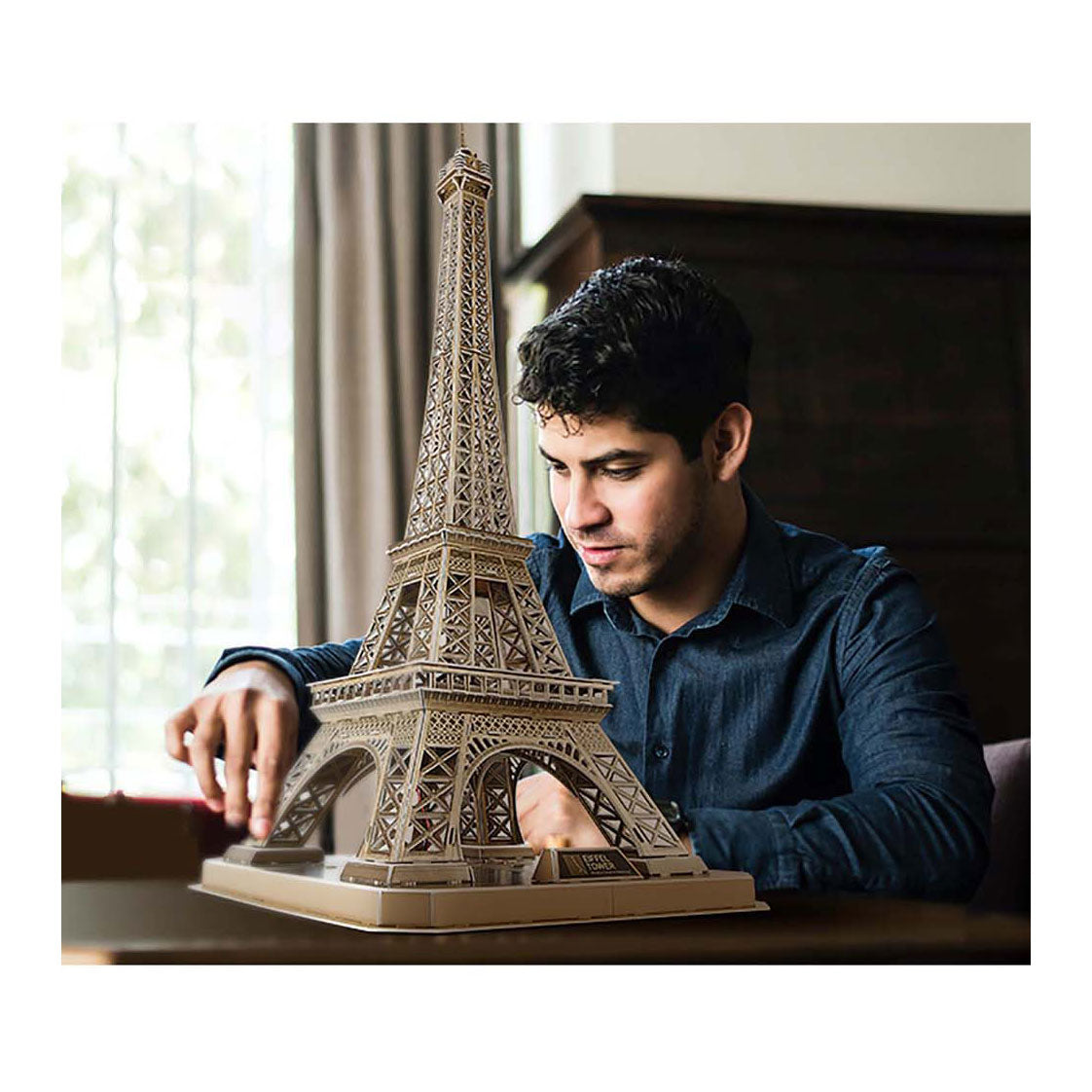 Cubic fun 3D puzzle Eiffel Tower with LED