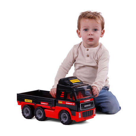 Cavalino Mammoth Truck, Scala 1:16