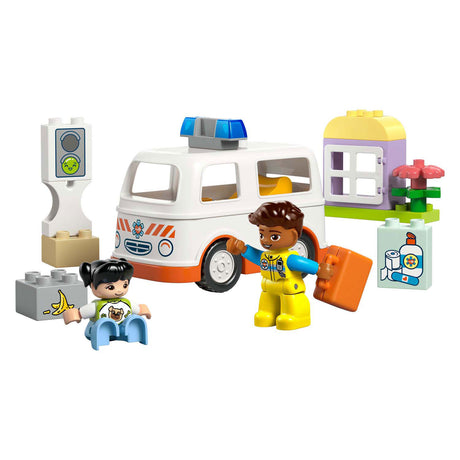 Ambulanza con autista Lego Duplo Town 10447