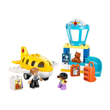 LEGO® Duplo® City all'aeroporto per la prima volta - 10443
