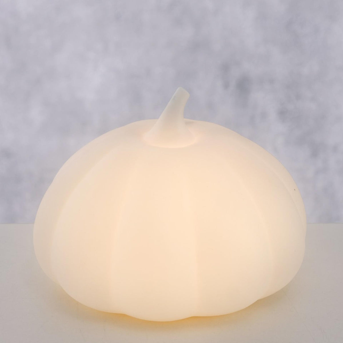 Boltze home statua zucca con LED aurela h8.4cm bianco dolomite