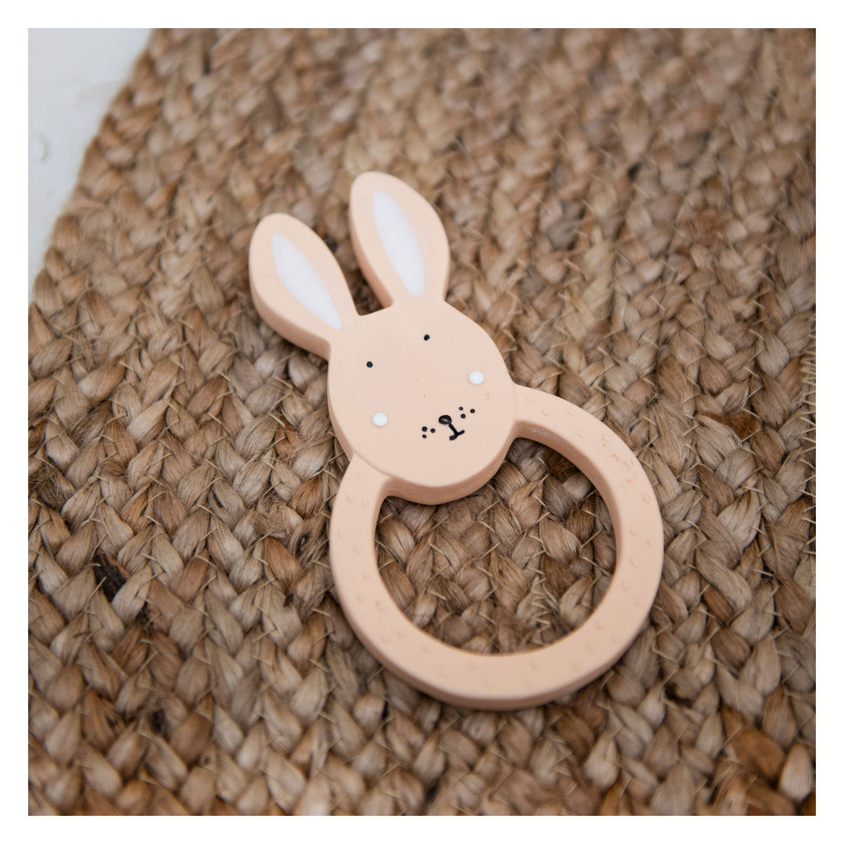 Trixie Bijtring intorno alla signora Rabbit