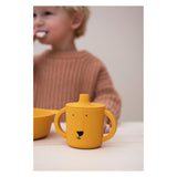 Tazza con beccuccio Trixie - mr. leone - bicchiere per bebè - bicchiere antigoccia - per bambini dai 4 mesi - in silicone - lavabile in lavastoviglie
