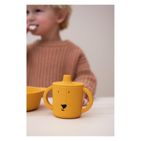 Tazza con beccuccio Trixie - mr. leone - bicchiere per bebè - bicchiere antigoccia - per bambini dai 4 mesi - in silicone - lavabile in lavastoviglie