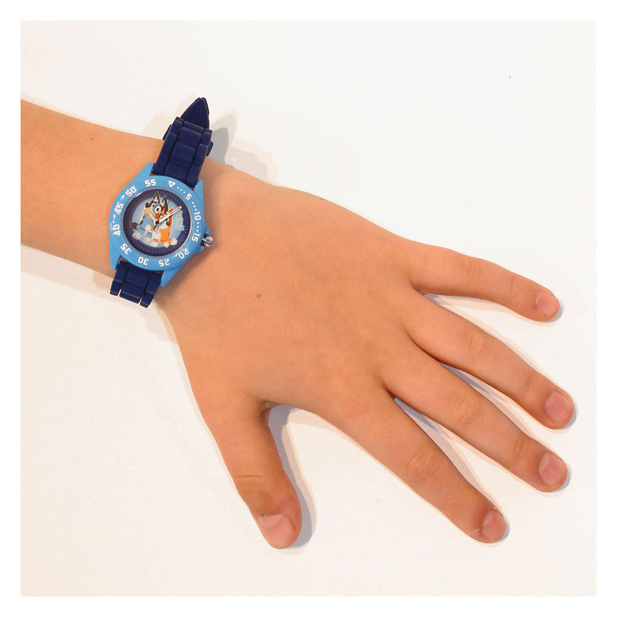 Vadobag guarda l'ora dei bambini bluey