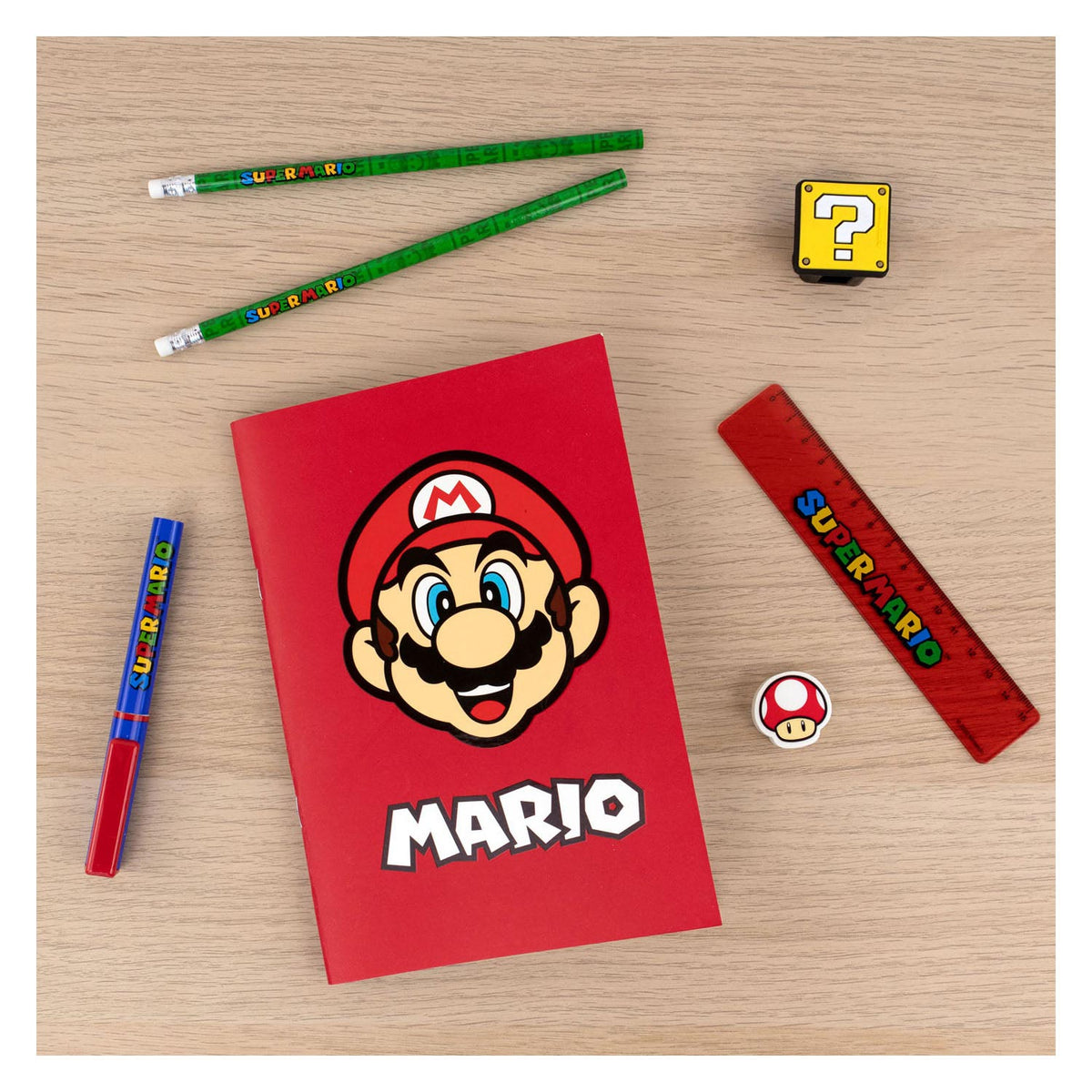 Set da scrittura Super Mario Undercover, 7 pz.