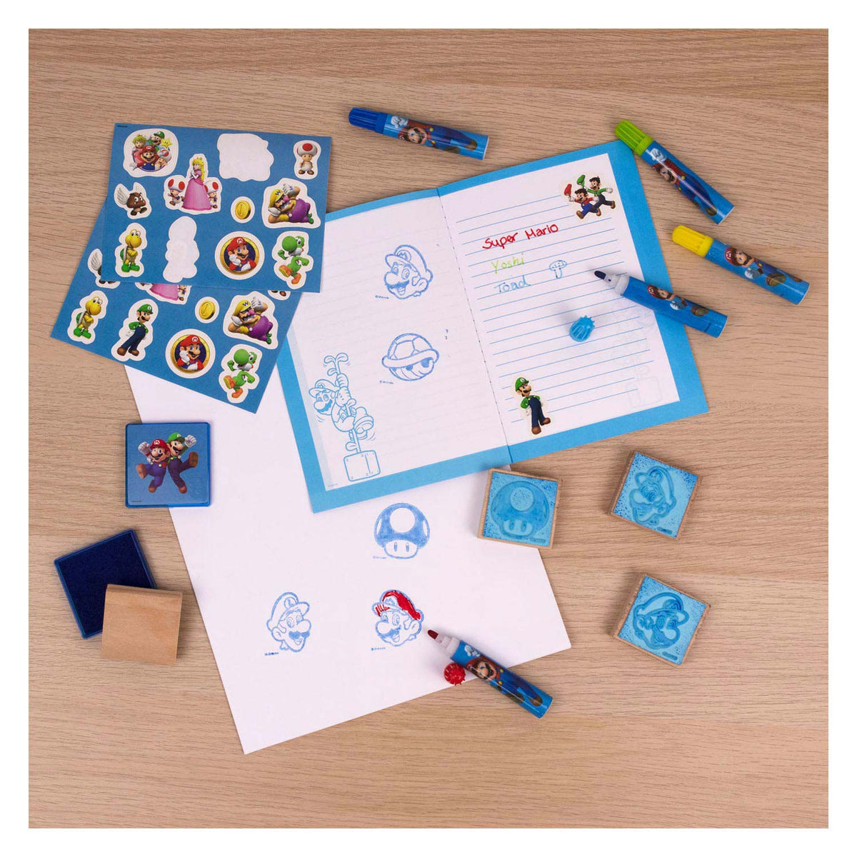 Set di mega timbri Super Mario sotto copertura