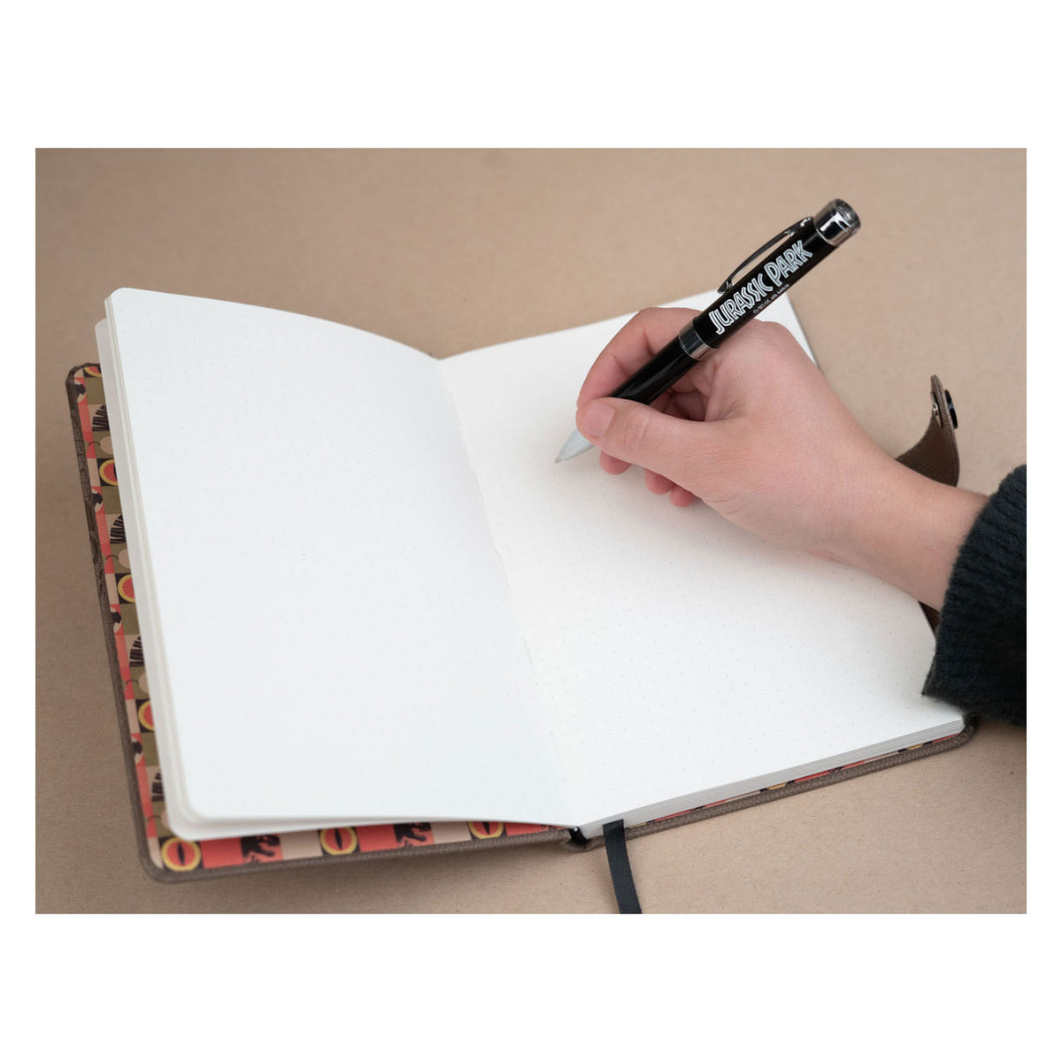 Premium Notebook A5 Jurassic Park con penna