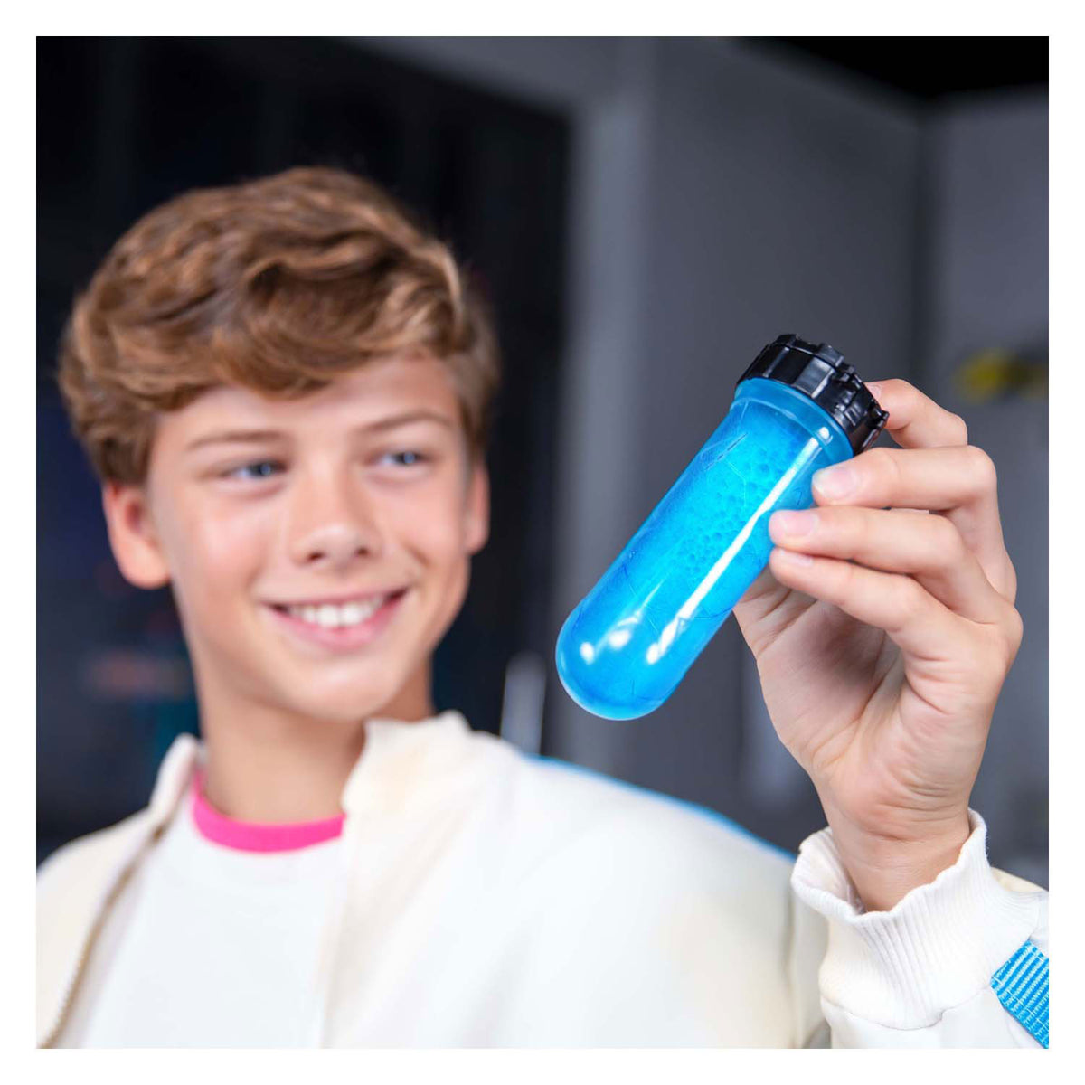 Personaggi Spectron mrbeast lab biomites, confezione da 5