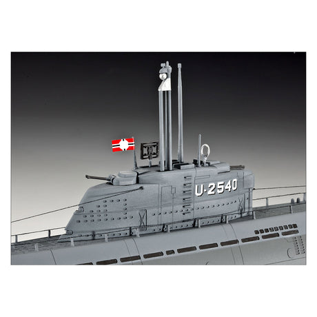 Revell Submarine Tipo XXI U 2540