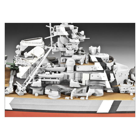 Corazzata Revell Bismarck - 1:700