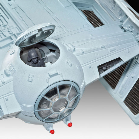 Tie Fighter di Revell Darth Vader