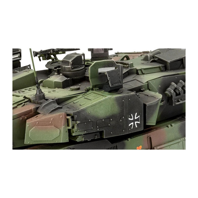 Kit modello Revell - leopardo 2a7a1 1:35 - 250 pz.