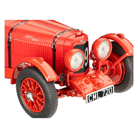 Kit modello Revell Aston Martin Ulster 1:32 - 72 pezzi.