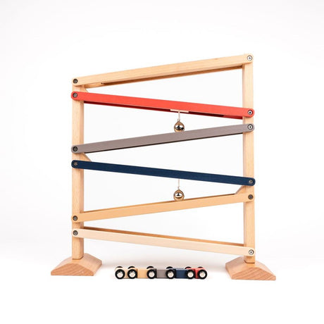 Pista per auto in legno Egmont con campana. fsc. 35x