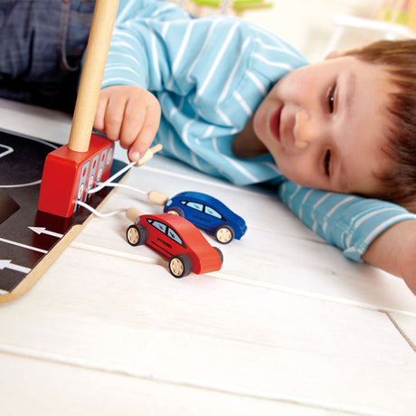 Hape park go garage - garage giocattolo con ascensore, elicottero e auto, dai 3 anni in su