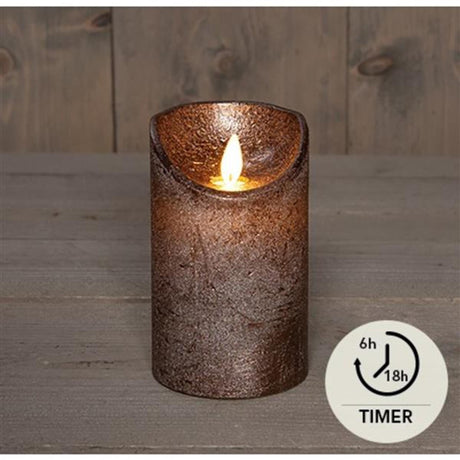 La collezione di Anna ha condotto la candela rustica a colonna con fiamma in movimento su batteria 3xaaa con timer 7,5x12,5 cm bronzo