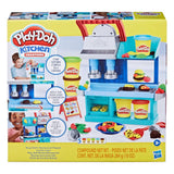 Creazioni play-doh in cucina dello chef del ristorante affollato - 5 vasi di terracotta
