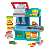 Creazioni play-doh in cucina dello chef del ristorante affollato - 5 vasi di terracotta