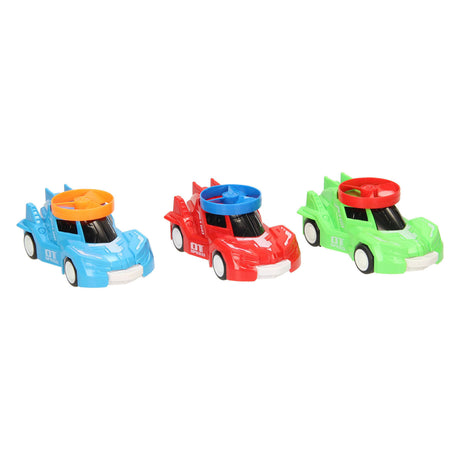 Auto con elica sparante