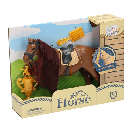Cavallo con pettine e coppa