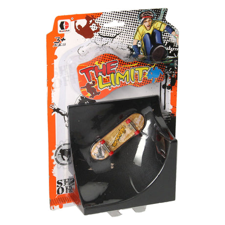 Skateboard da dito con rampa acrobatica