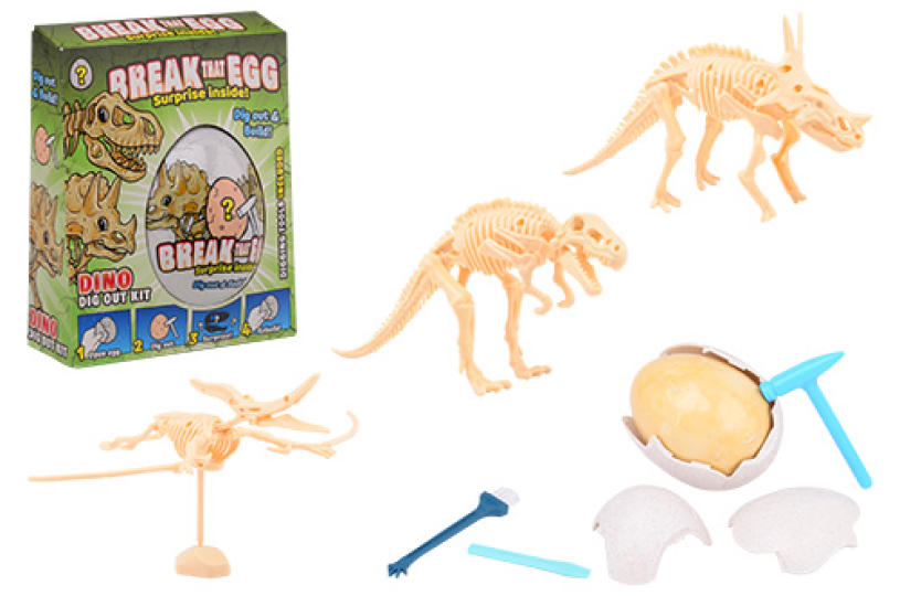 Johntoy rompe l'uovo fossile di dinosauro