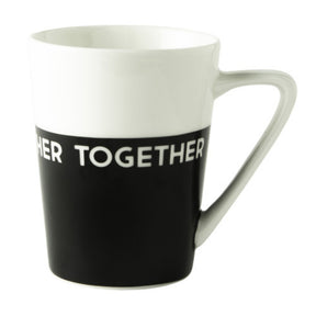 Tazza con rosa olandese insieme bianco nero