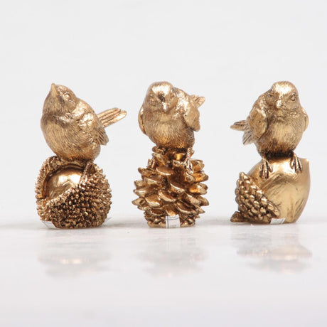 Season inspired decoration vogel op noot goud 5x3x6cm 3 assorti