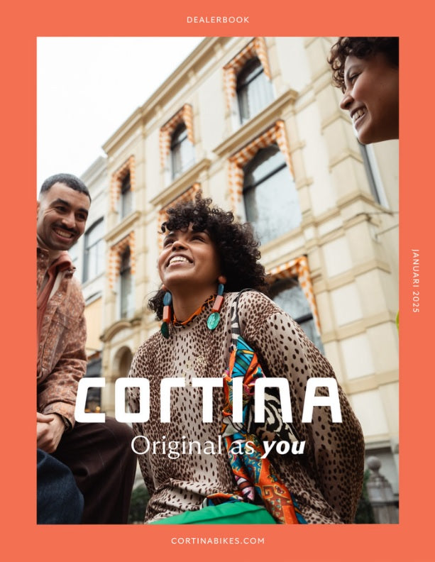 Libro concessionario Cortina + volantino 2025 nl