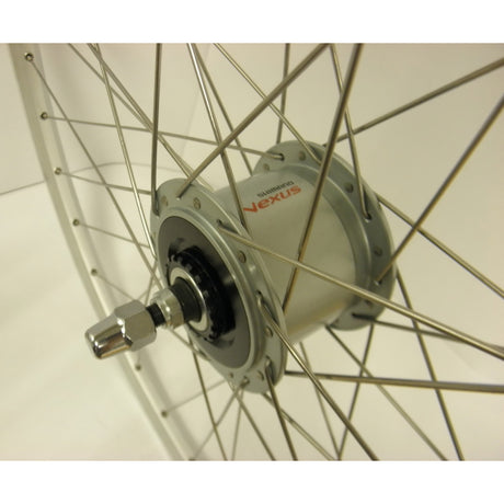 Ruota anteriore Roland 28-15 8-13 8 622 argento m mozzo din. roll.freno zac-2000