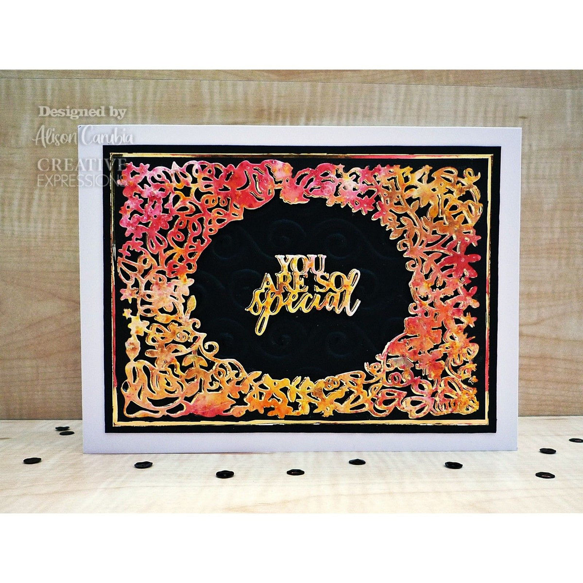 Espressioni creative • modello di taglio panda di carta cornice petit fleur