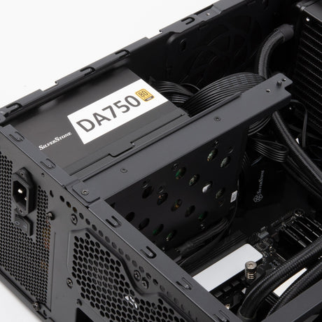 Custodia HTPC Silverstone SST-GD11B (nera | 2x USB-A | 1x USB-C)
