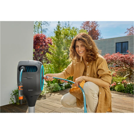 Gardena scatola per tubo da giardino rollup s avvolgitubo (grigio bianco, 15 metri, incluso spray detergente)