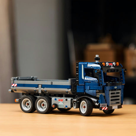 LEGO® Technic camion con funzione di ribaltamento giocattolo - 42203