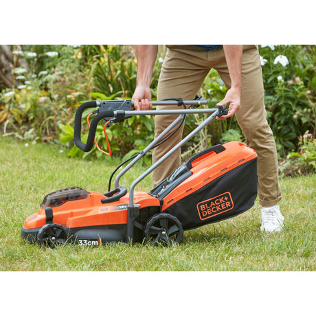 Rasaerba Black+decker bcmw3318l2-qw 2x 18v (arancione nero, 2x batterie 18v 2,5ah e caricabatterie inclusi)