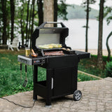 Barbecue e affumicatore a carbonella digitale Masterbuilt Autoignite Series 545 (nero, controllo WiFi)