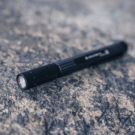 Ledlenser p4 - modello 2025 - torcia - 2x aaa - 180 lumen - 90 m - ip54