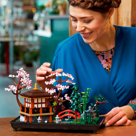 Lego Icons, kit di costruzione per la consapevolezza botanica del giardino rilassante per adulti - 10315