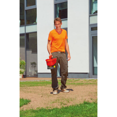 Spargitore manuale universale Wolf-garten we-b - larghezza di spargimento regolabile 0,5 m-2,5 m - azionamento a batteria - capacità 3 litri