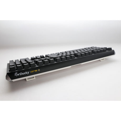 Ducky one 3 classico, tastiera (bianco e nero, layout americano, blu cherry mx, led rgb, pbt double-shot, hot-swapable, meccanica quack)