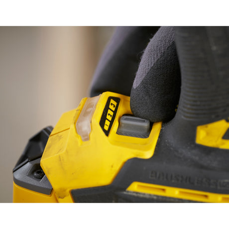 Avvitatore a percussione brushless Stanley fatmax v20 18v (giallo nero, batteria e caricabatterie non inclusi)