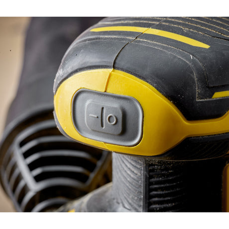 Levigatrice eccentrica Stanley fatmax v20 18v (giallo nero, borsa morbida, batteria (2.0ah) e caricabatterie (2a) inclusi)