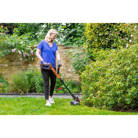 Tagliaerba Black+decker 18v 2.0ah 25cm decespugliatore con 2 lame senza batteria e caricabatterie - bcstr918b-xj
