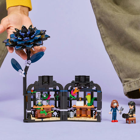Lego® Wednesday Dalia nera - 76784