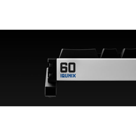 Tastiera da gioco Iqunix ez60 con interruttore magnetico (nera, layout americano (qwerty), gateron magnetic jade gaming, 60%, rgb, copritasti pbt double shot)