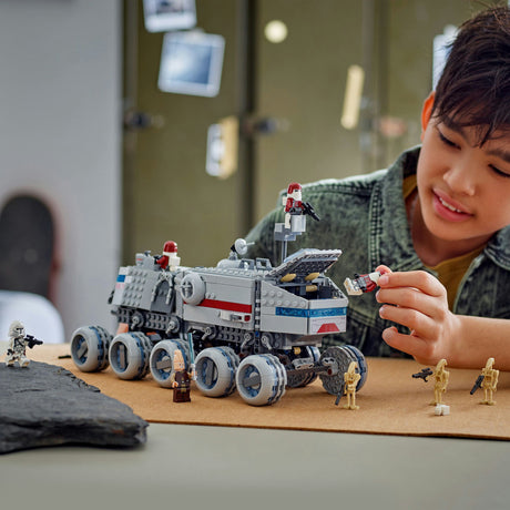 Lego ® Star Wars: il colosso repubblicano di Guerre dei Cloni™ - 75413