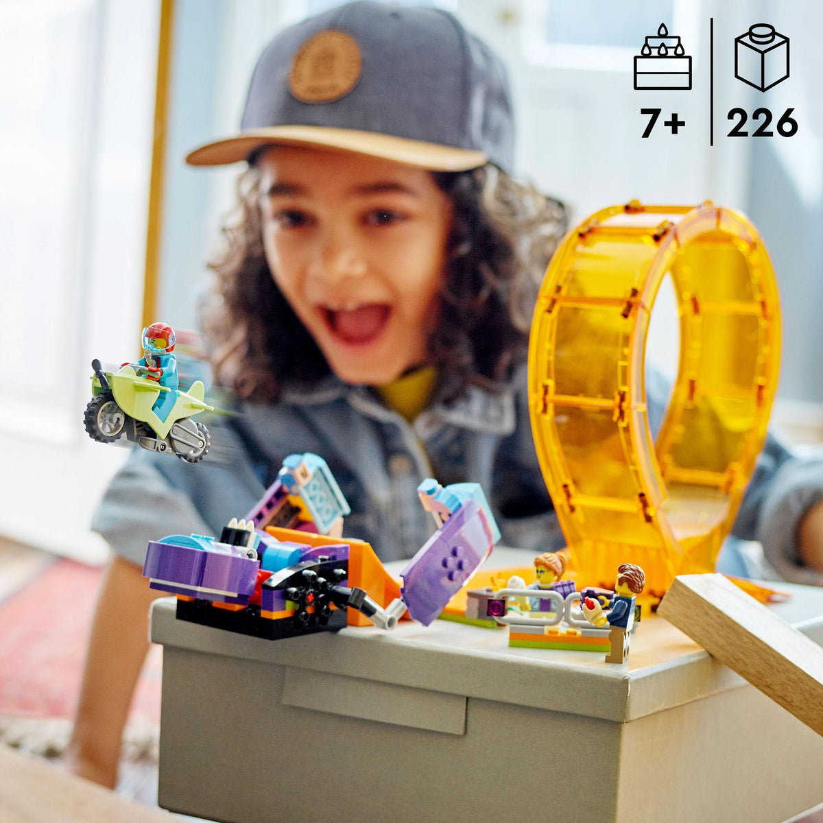 Lego City - Giocattolo da costruzione con scimpanzé acrobatico (60338)